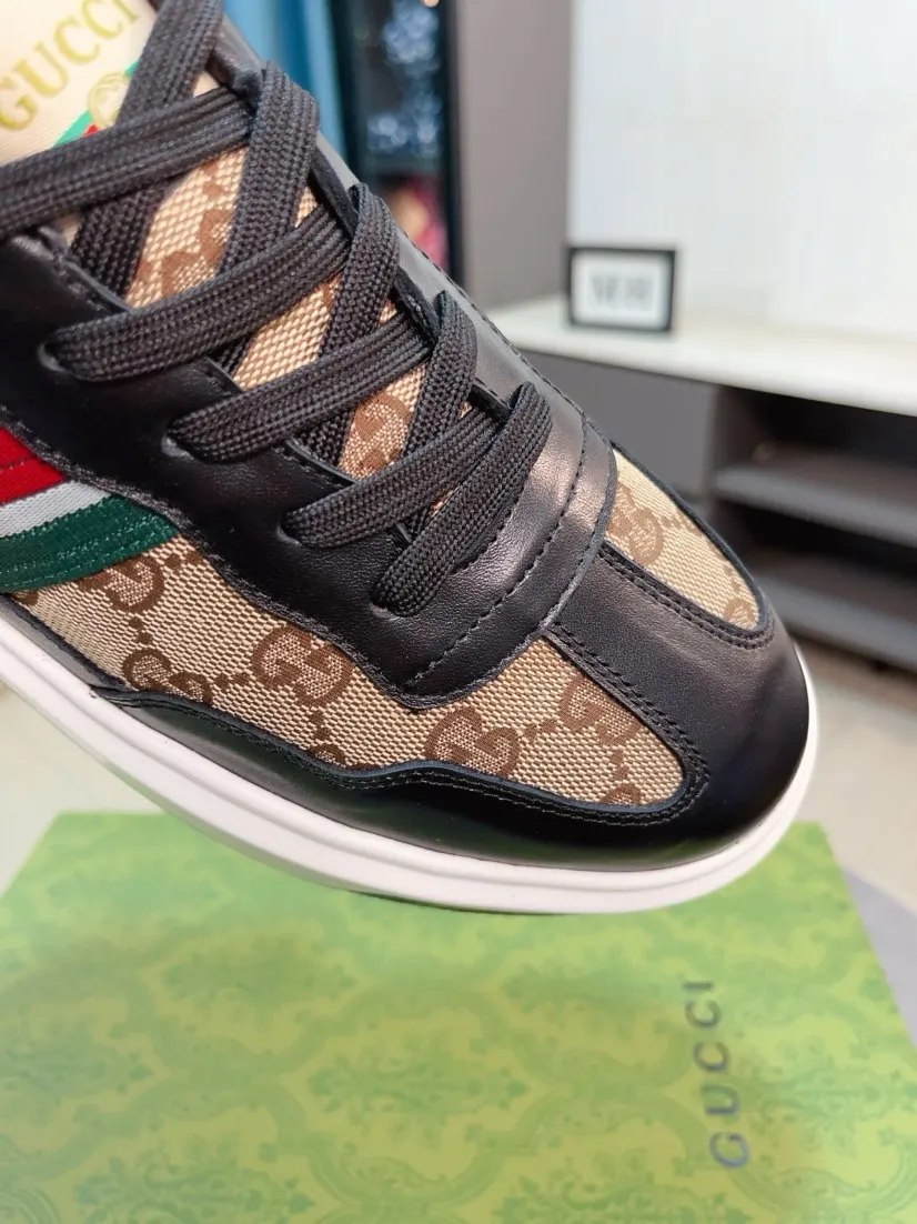 Men's shoes 💰458🌹🌹[GUCCI] Gucci's new lace-up casual men's shoes are on the market first, and the materials and workmanship are superior to all versions on the market. The highest quality shipped first-layer cowhide with imported original perforated materials➕Genuine leather lining, privately molded soft outsole, high foot comfort, imported special materials highlight the brand's unique charm, high-end customization 38-44